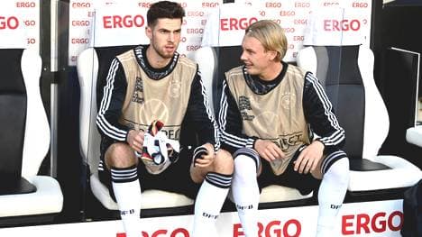 Anton Stach (l.) wird von seinem Trainer öffentlich kritisiert 