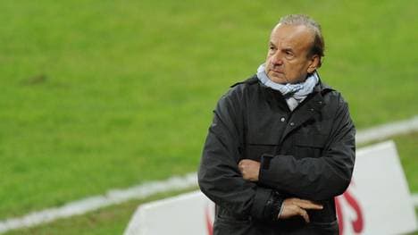 Nigeria: Rohr bleibt trotz schwacher Ergebnisse im Amt