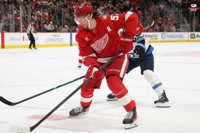 Seider-Assist bei klarem Sieg