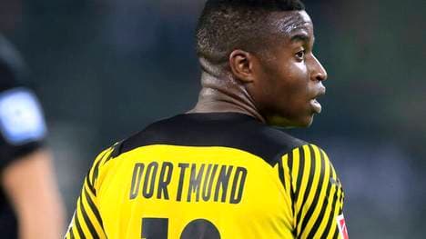 Youssoufa Moukoko fällt wegen eine Verletzung erneut aus