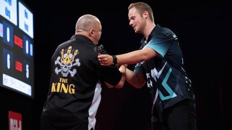 Mervyn King schaltete Max Hopp (r.) aus