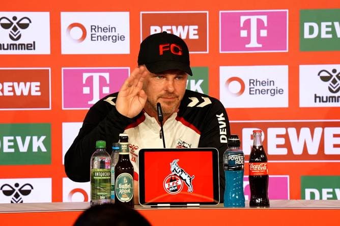 FC-Trainer unter Druck: "Glaub nicht, was die verzapfen"