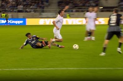 Kommentator erzürnt: "Was soll das in dieser Situation?!"