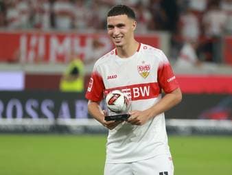 VfB feiert Sieg mit Schönheitsfehlern