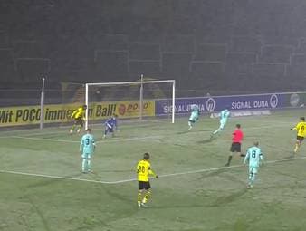 1860 München kassiert bei der zweiten Mannschaft von Borussia Dortmund die nächste herbe Pleite. Beim zweiten Gegentor blamiert sich die Löwen-Abwehr bis auf die Knochen.