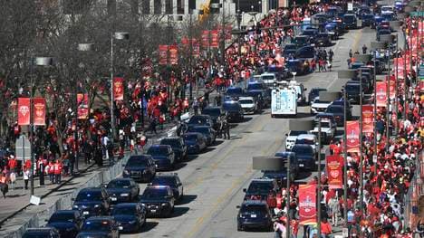 Die Siegesparade der Kansas City Chiefs wurde von einer Tragödie überschattet