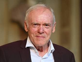 Besonderer Moment um Trainer-Legende