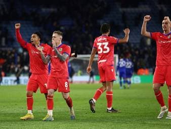 Überraschung im FA Cup - City siegt