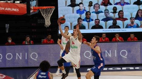 Sieg in Istanbul: Nihad Dedovic und Bayern München schlagen in der Euroleague auch Anadolu Efes um Tibor Pleiss