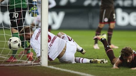 FC St. Pauli v 1. FC Nuernberg - Second Bundesliga