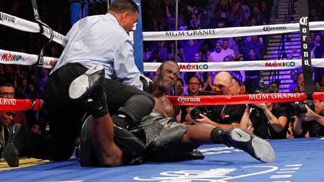 Im Kampf zwischen Deontay Wilder und Bermane Stiverne kam es nach Rundenende zu einem Gerangel