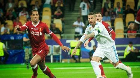 Virgil van Dijk und Sergio Ramos im Zweikampf