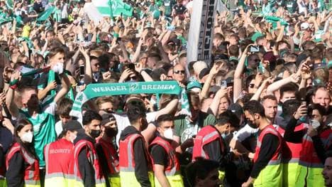 Nach Aufstieg: Bremen stellt "gelben Schein" online