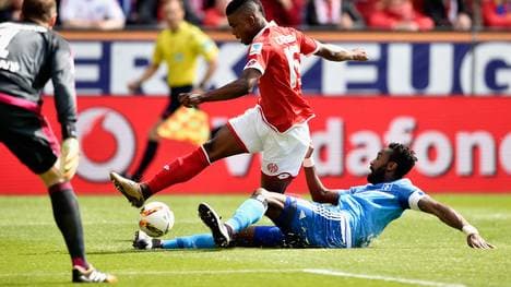 1. FSV Mainz 05 v Hamburger SV - Bundesliga