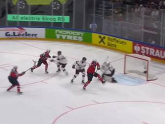 Norwegen steht sensationell im Halbfinale der Eishockey-WM 2026. Die Skandinavier setzen sich gegen Lettland durch.
