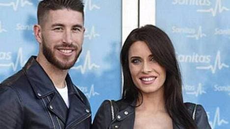 Sergio Ramos und seine Partnerin Pilar Rubio mit dem kleinen Marco
