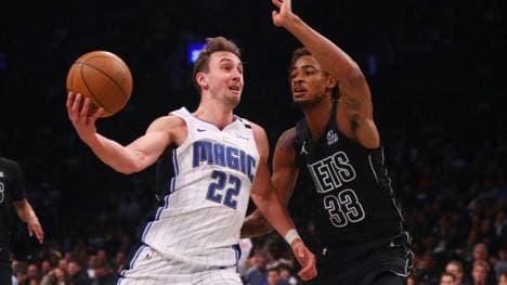 Franz Wagner (l.) muss verletzungsbedingt pausieren