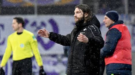 Darmstadt-Trainer Torsten Frings geht mit seinem Team hart ins Gericht