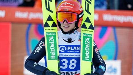Skispringerin Katharina Schmid 