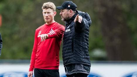 Florian Kainz (l.) und Steffen Baumgart im Training des 1. FC Köln