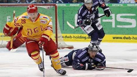  DEG-Stürmer Alexander Preibisch fällt nach Gehirnerschütterung aus. 