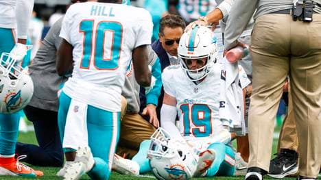 Dolphins-Quarterback Skylar Thompson (19) fällt verletzt aus 