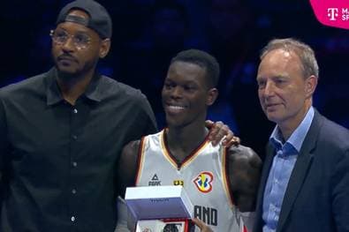 Schröder: Sein Weg zum WM-MVP