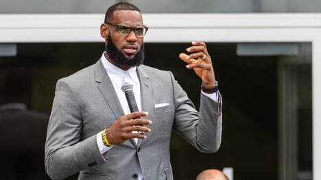 LeBron James eröffnete am Montag seine eigene Grundschule
