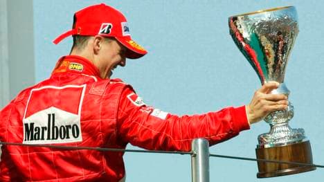 Motorsport/Formel 1: GP von San Marino 2004 Mit seinen sieben WM-Titel in der Formel 1 hält Michael Schmuacher unangefochten den Rekord