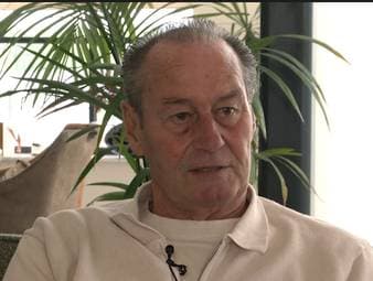 Exklusiv spricht Schalke Trainer-Legende Huub Stevens mit SPORT1 über den Aufstieg des S04. Trotz allem Optimismus erwartet er eine schwere nächste Saison.