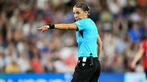 Klare Linie: Stéphanie Frappart