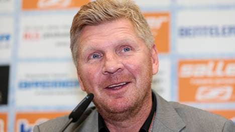 SC Paderborn 07 Unveil New Manager Stefan Effenberg