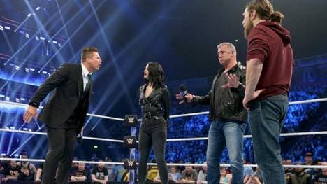 The Miz (l.) und Daniel Bryan (r.) müssen vorerst zusammenarbeiten