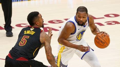Kevin Durant geht weiter für die Golden State Warriors auf Korbjagd