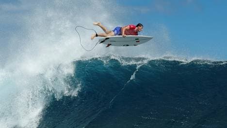 Die Surf-Finals sollen nun am Montag stattfinden