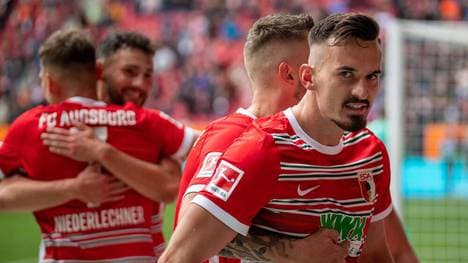 Noch einer für die WM? Mergim Berisha, hier beim Torjubel gegen den FC Bayern