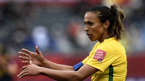 FBL-WC-2015-WOMEN-MATCH41-BRA-AUS