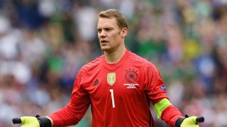 Manuel Neuer geht mit der Nummer 1 ins Trainingslager