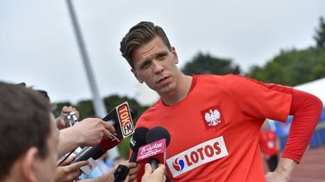 Wojciech Szczesny verletzte sich im Spiel gegen Nordirland