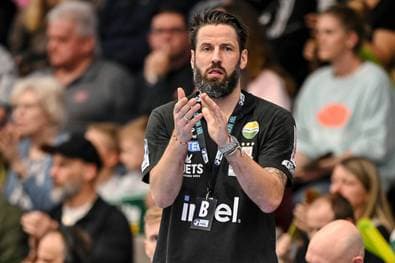 Magdeburg behauptet Tabellenführung