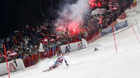In Schladming herrscht beim traditionellen Nachtslalom immer eine besondere Atmosphäre