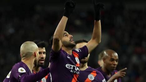 Riyad Mahrez von Manchester City gedachte dem verstorbenen Leicester-Besitzer