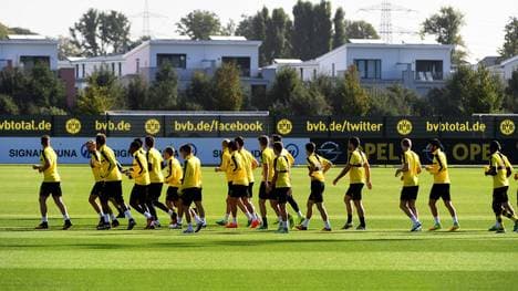 FBL-C1-EUR-DORTMUND-TRAINING