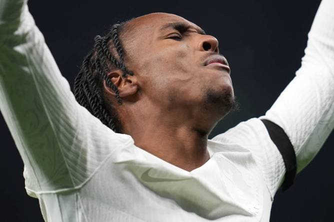 Forciert Tel seinen Abschied?