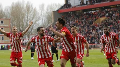 Union gewinnt mit 2:0 gegen Frankfurt