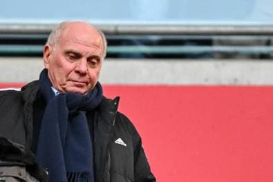 Hoeneß reagiert auf Bayern-Banner