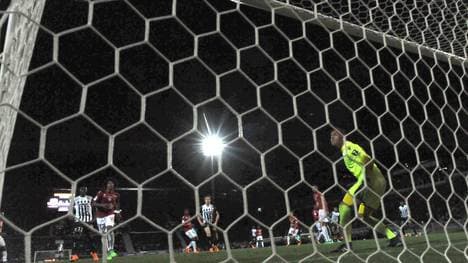 Angelo Fulgini beschert Angers mit seinem Treffer einen Punktgewinn gegen Nizza.