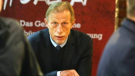 Christoph Daum trainierte von 2016 bis 2017 die rumänische Nationalmannschaft