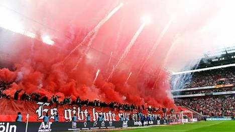 Pyro-Wahnsinn der FC-Fans in Köln