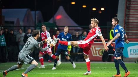 Union Berlin gewann das Hinspiel gegen Kiel mit 2:0